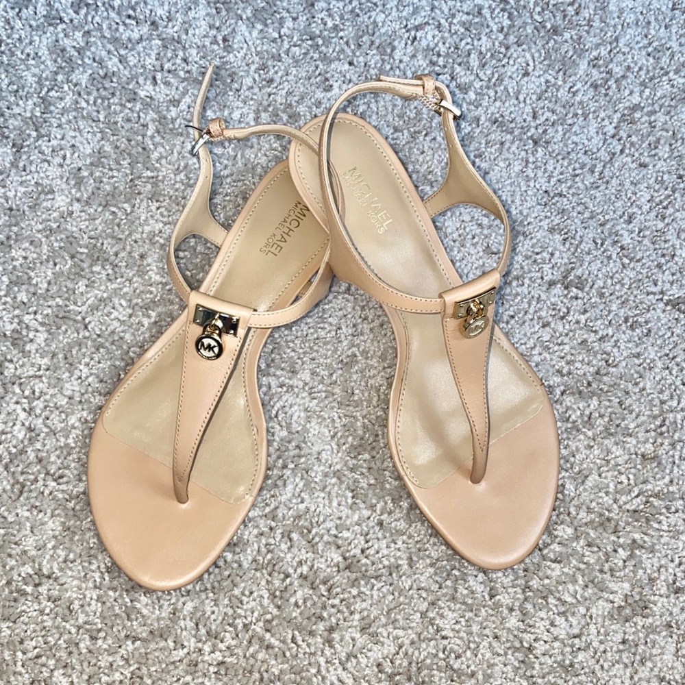 Michael Kors Hamilton Thong Sandal